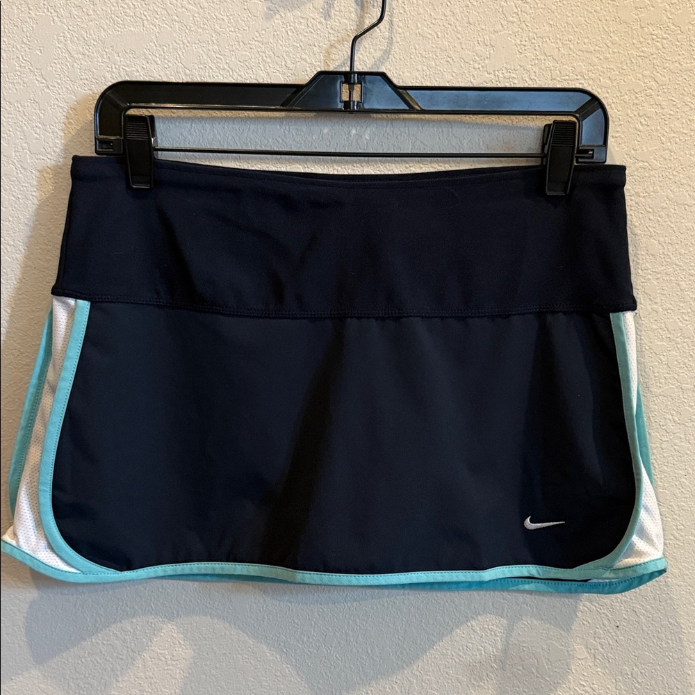 NIKE NAVY DRIFIT SKORT